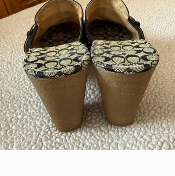 Coach Suede Shoe - Picture 5 of 9